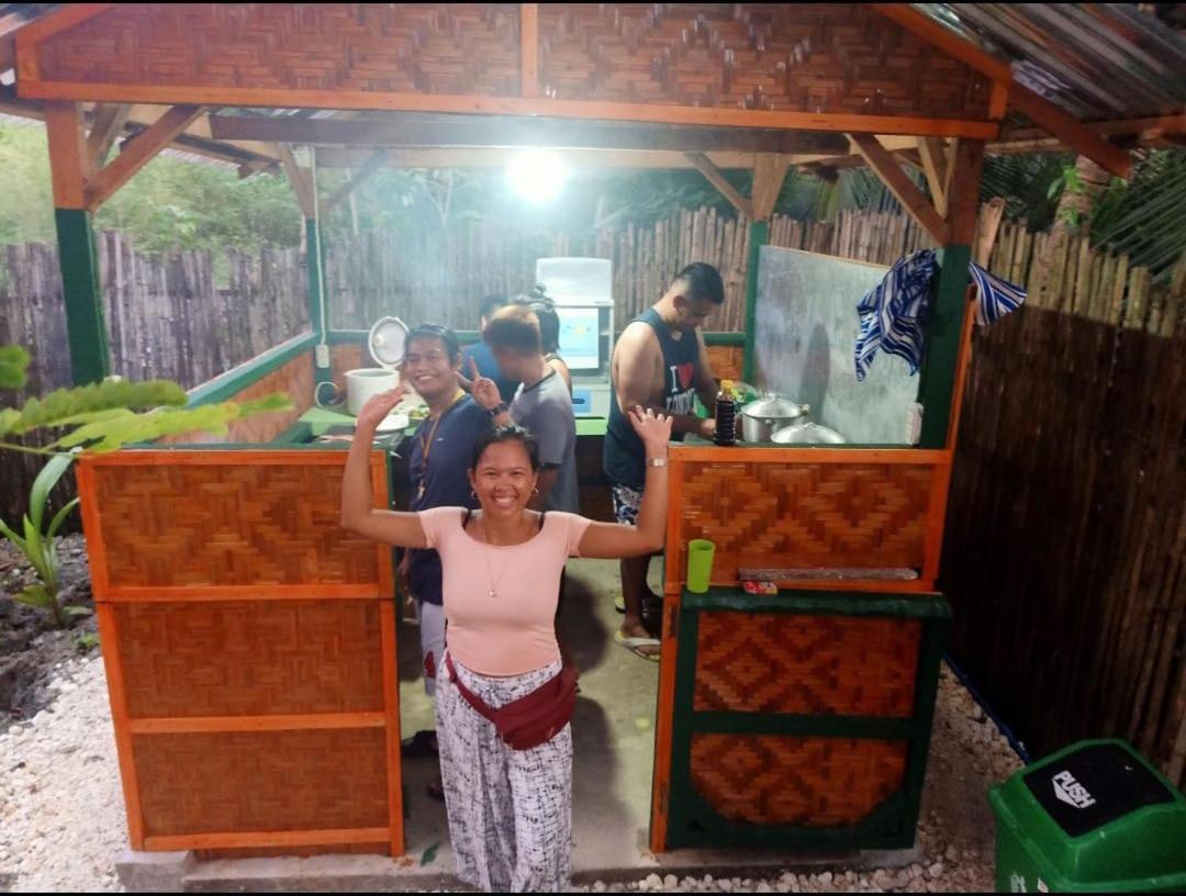Moalboal Bamboo House / Rooms Bagian luar foto
